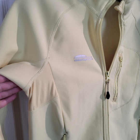 Yellow small Chlorophylle Sport vest - Picture 2 of 3